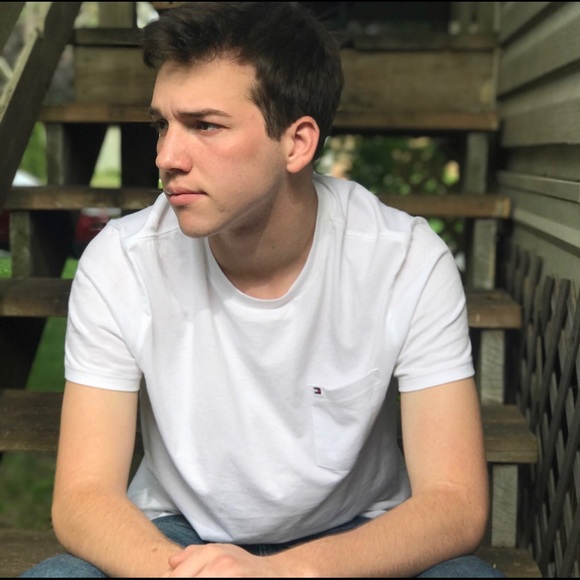 Meet your Posher, Brandon - Picture 1 of 1